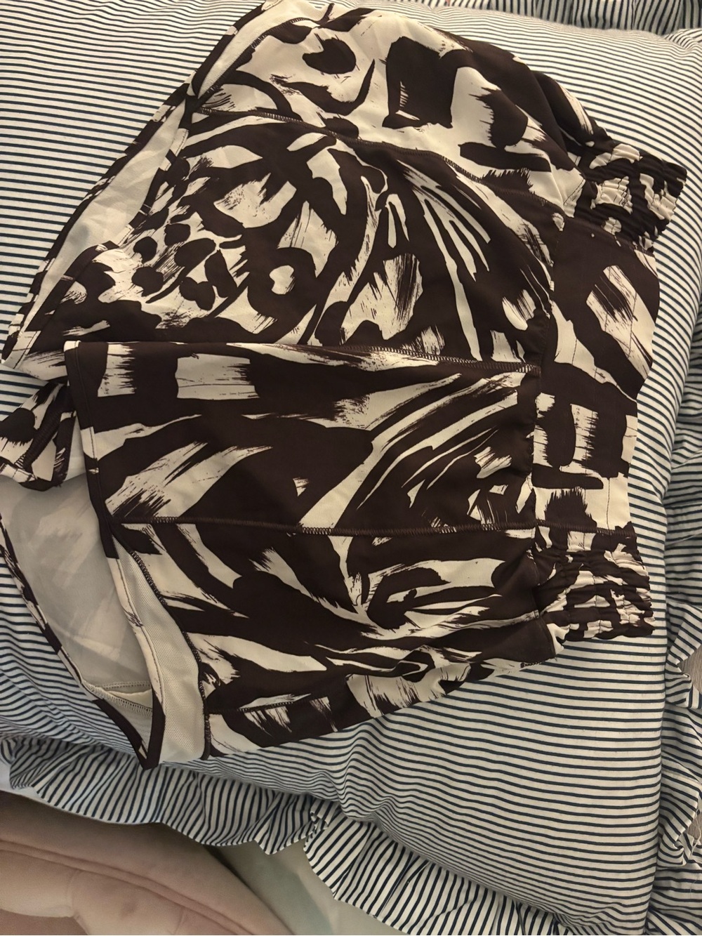 lululemon athletica Brown and Cream Abstract Elastic Waist Shorts